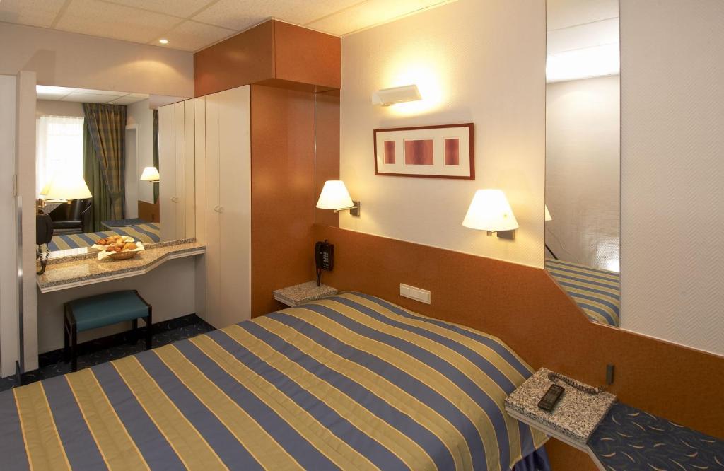 Hotel Glenmore ออสเทนด์ ภายนอก รูปภาพ